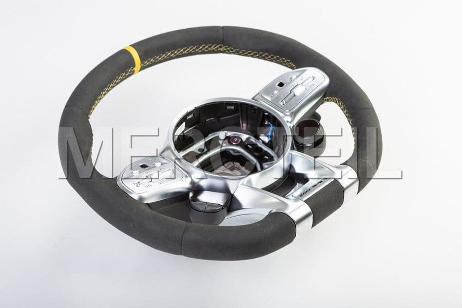 AMG GT Klavierlack Schwarzes Lederlenkrad und Schalttafeln 190  