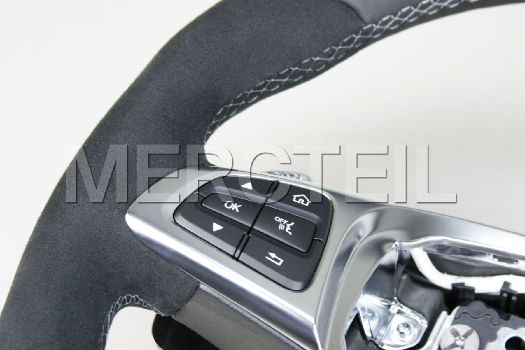 AMG Performance Black Leather Steering Wheel for C-Class, GLC-Class; A20546026031B81, A2054602603.