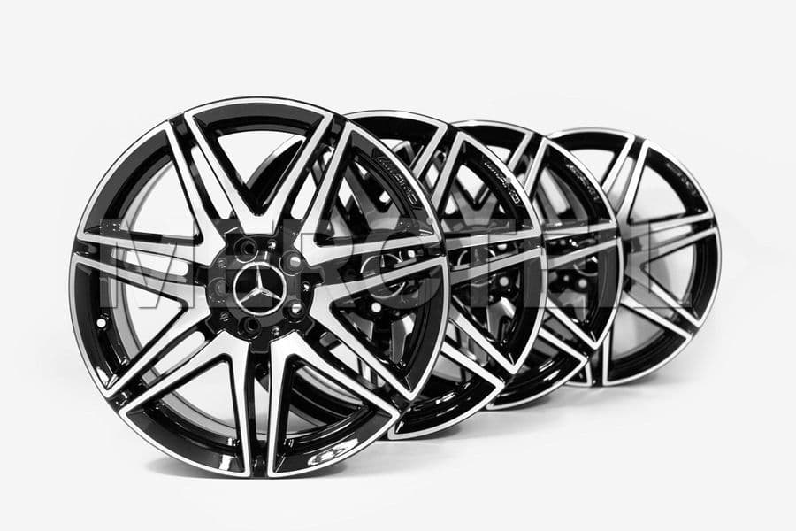 AMG Wheels 19 Inch Kit for V Class W447 Genuine Mercedes Benz preview 0