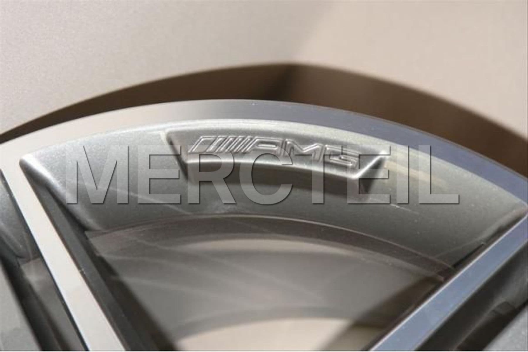 Buy the spare part Mercedes-Benz B66031478 amg spoke wh 95 Buy the spare part Mercedes-Benz B66031478 amg spoke wh 95
