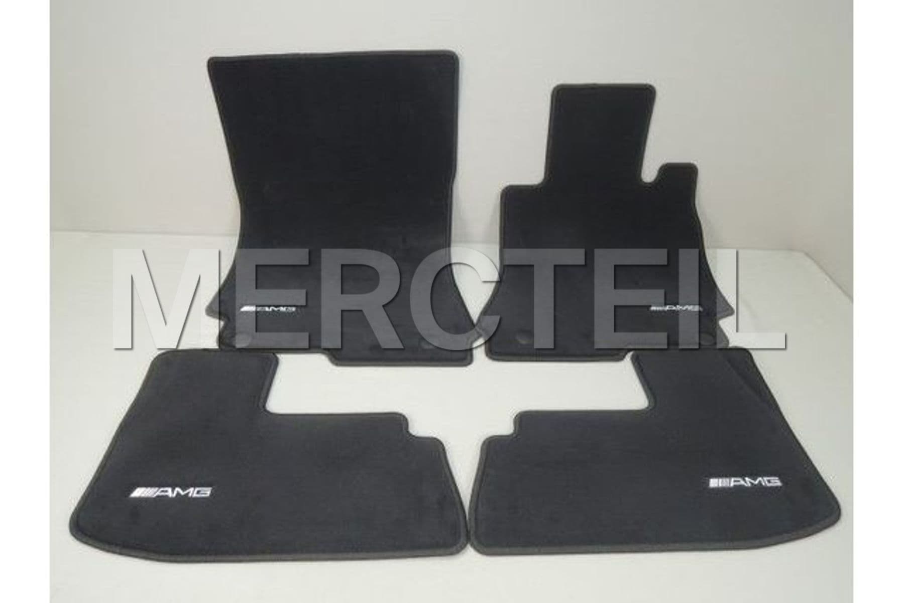B66037126 MERCEDES-BENZ FLOOR MATS