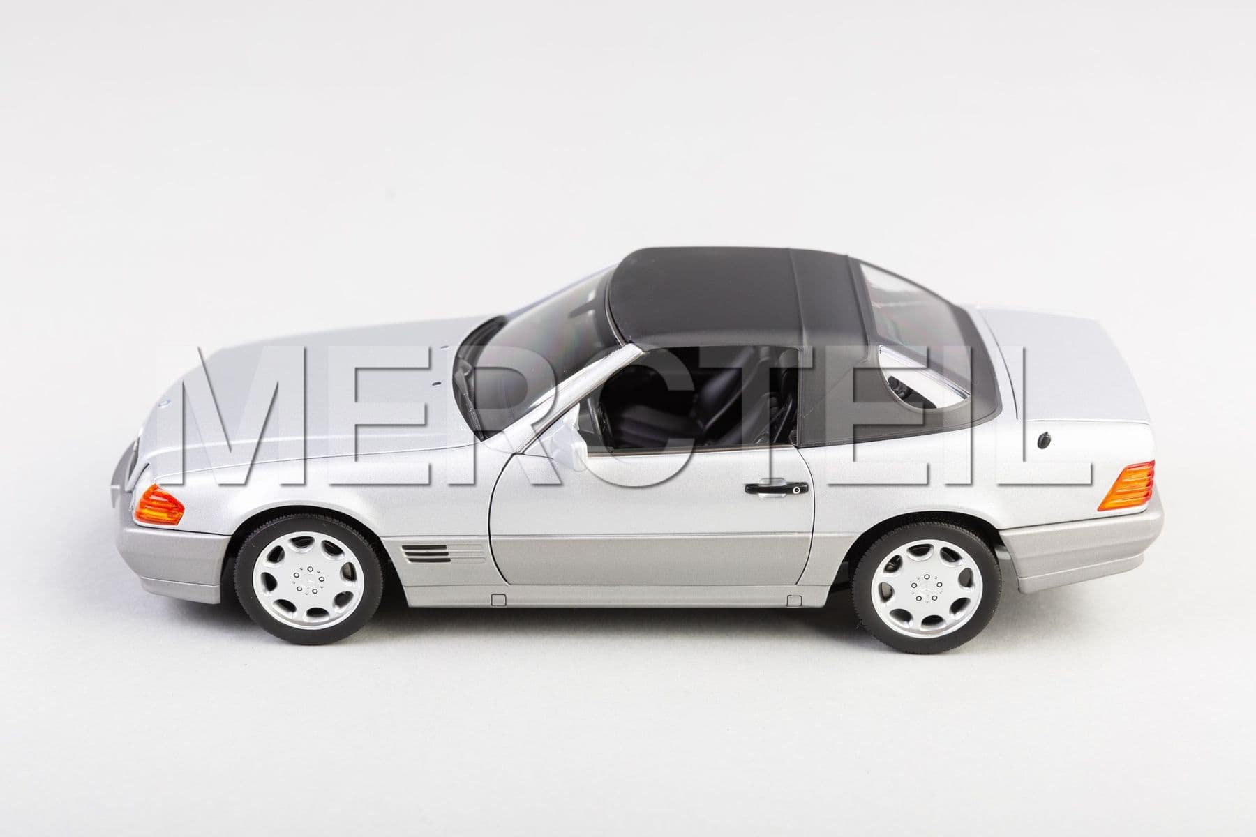 B66040656 MERCEDES-BENZ MB 500 SL. R129
