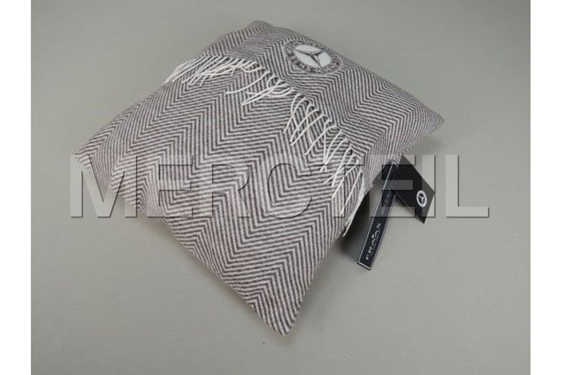 B66041561 MERCEDES-BENZ CUSHION