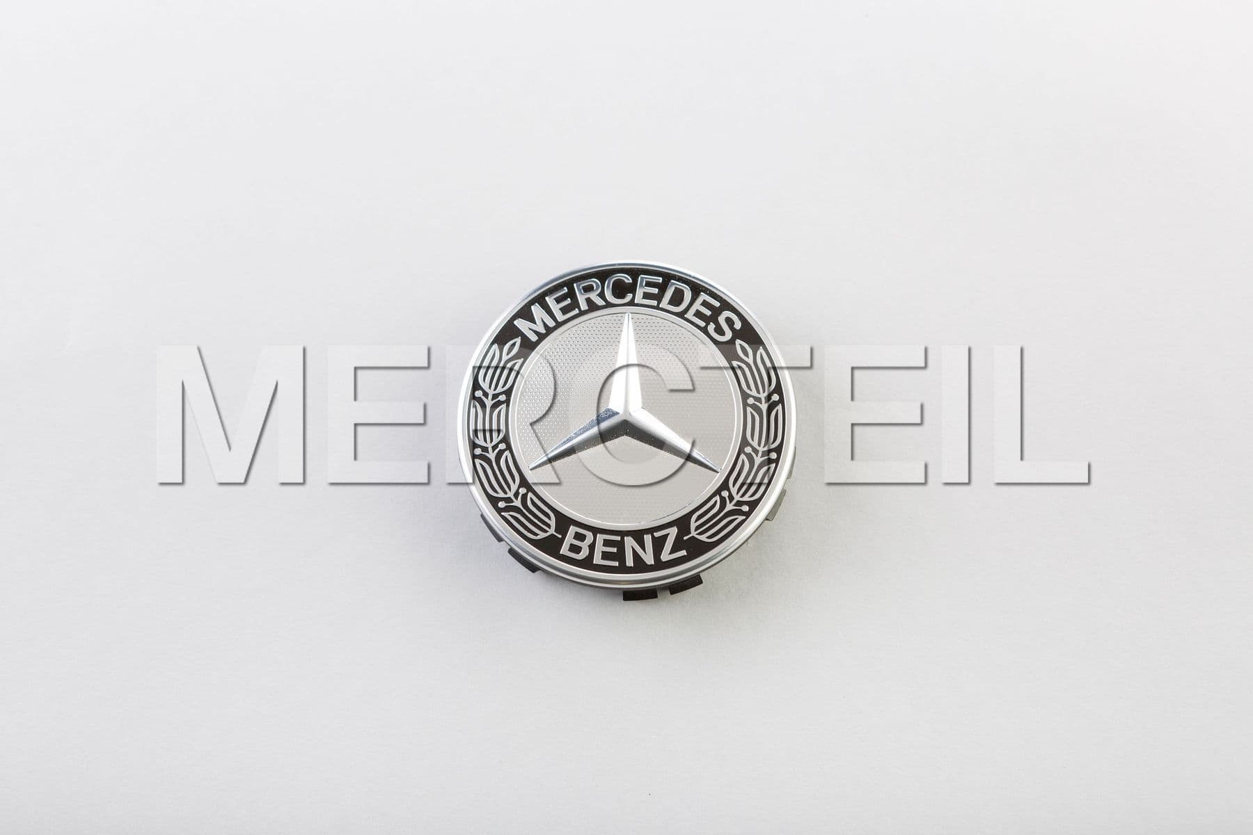 B66470201 MERCEDES-BENZ RADNABENABDECK.