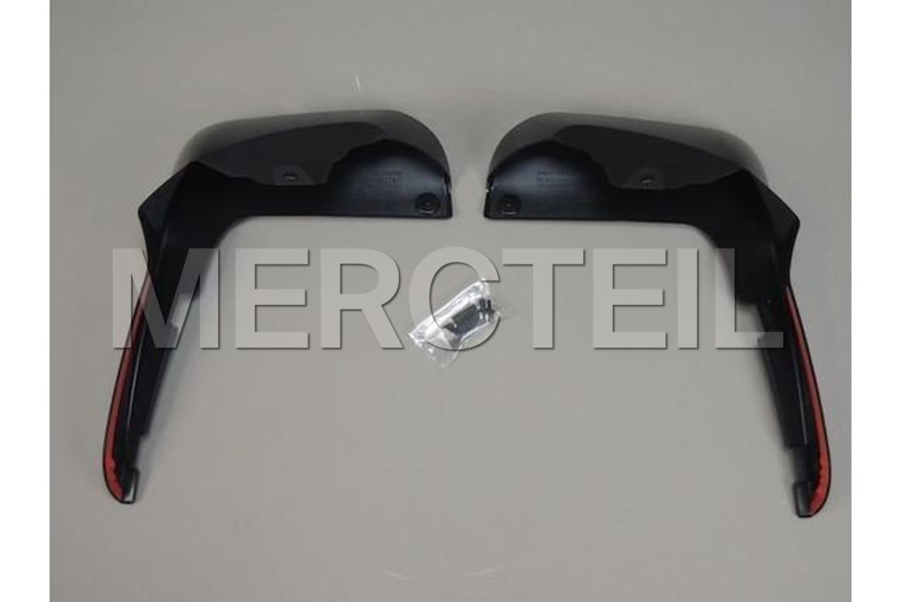 B66528234 MERCEDES-BENZ MUD FLAPS SET FRON W/V251