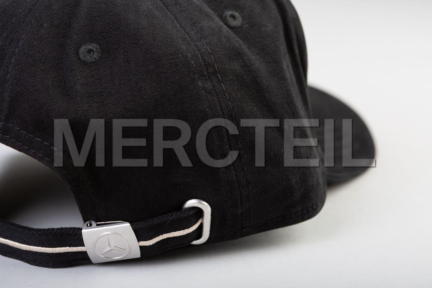 B66954533 MERCEDES-BENZ CAP