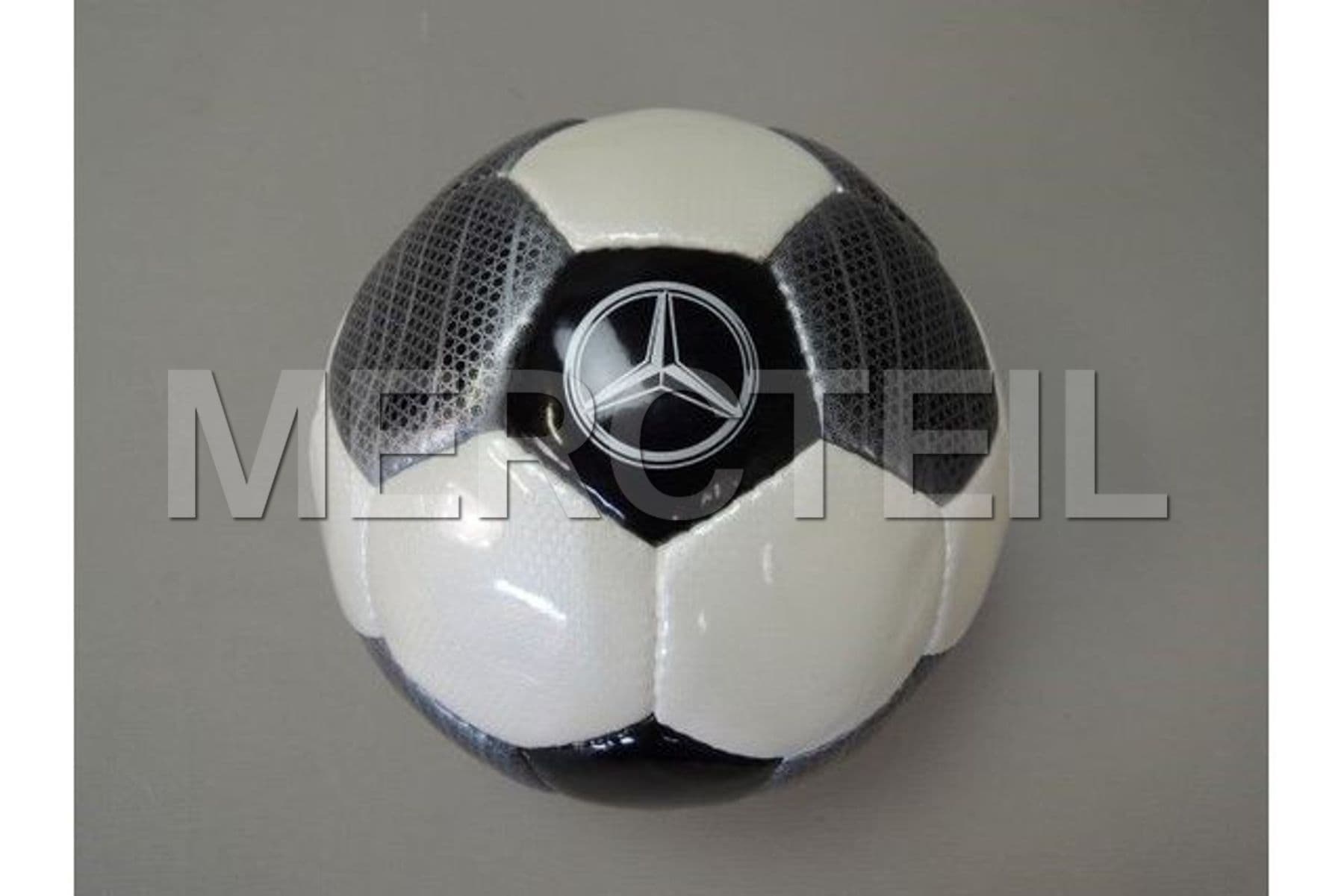 B66955350 MERCEDES-BENZ FUSSBALL
