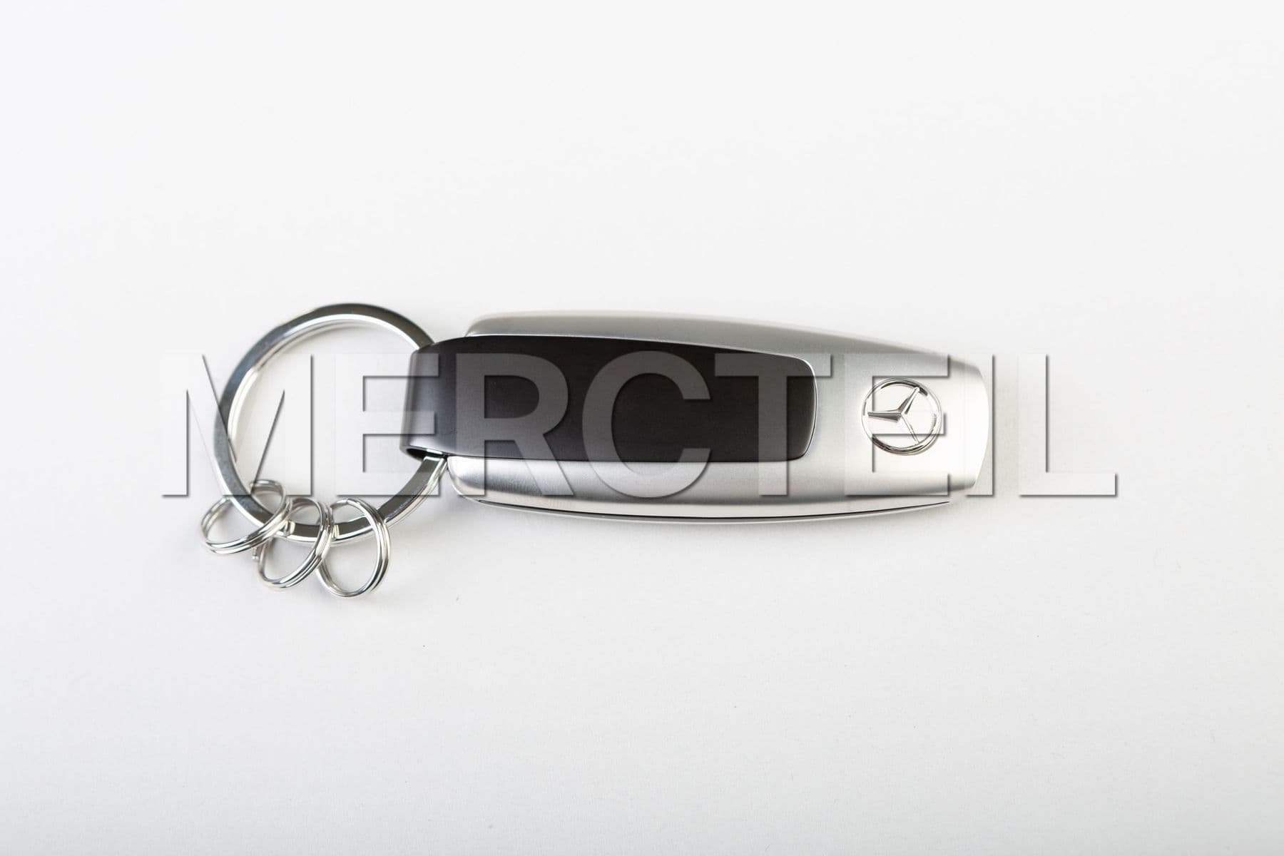 B66958426 MERCEDES-BENZ KEY RINGS