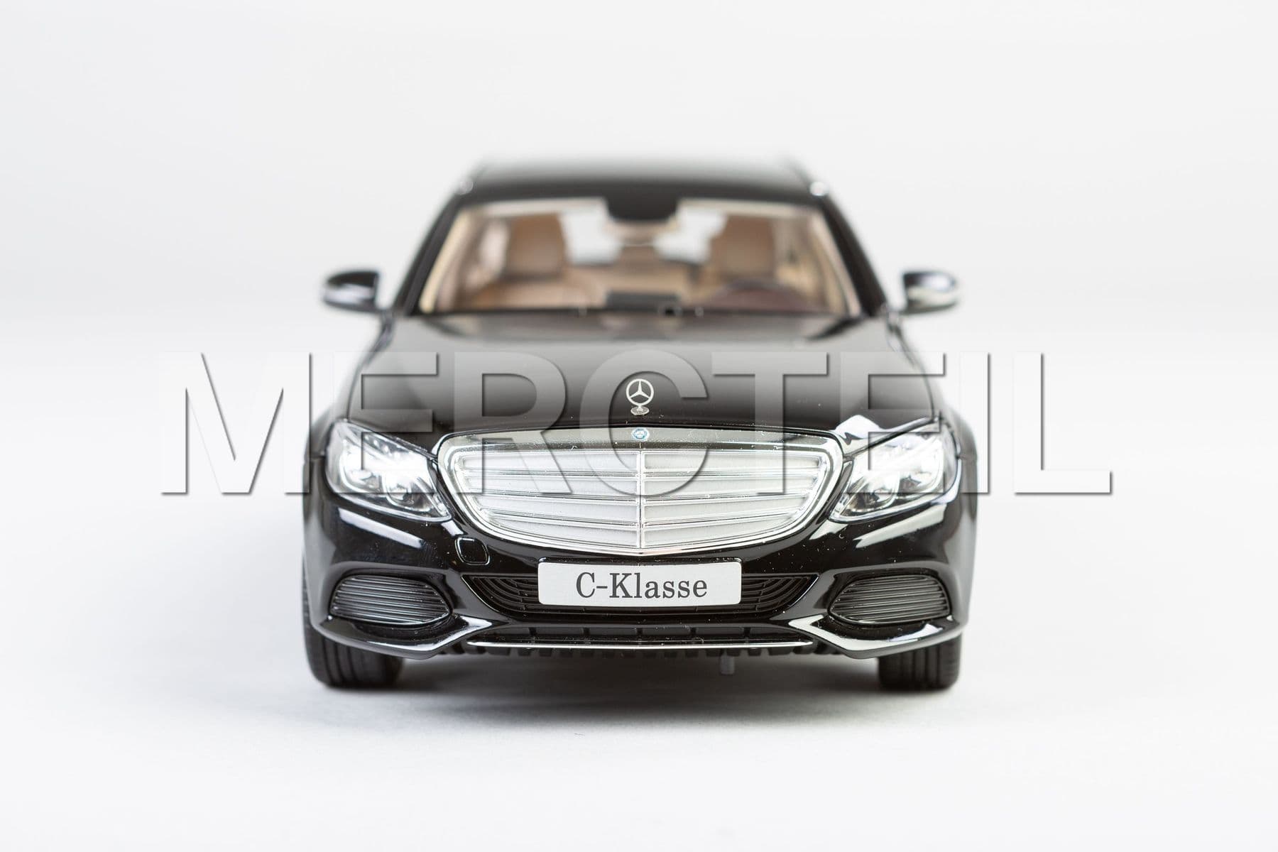 Buy the spare part Mercedes-Benz B66960259 c klasse s 205 elegance 
