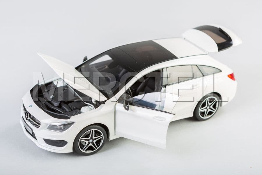 Buy the spare part Mercedes-Benz B66960350 cla shooting 