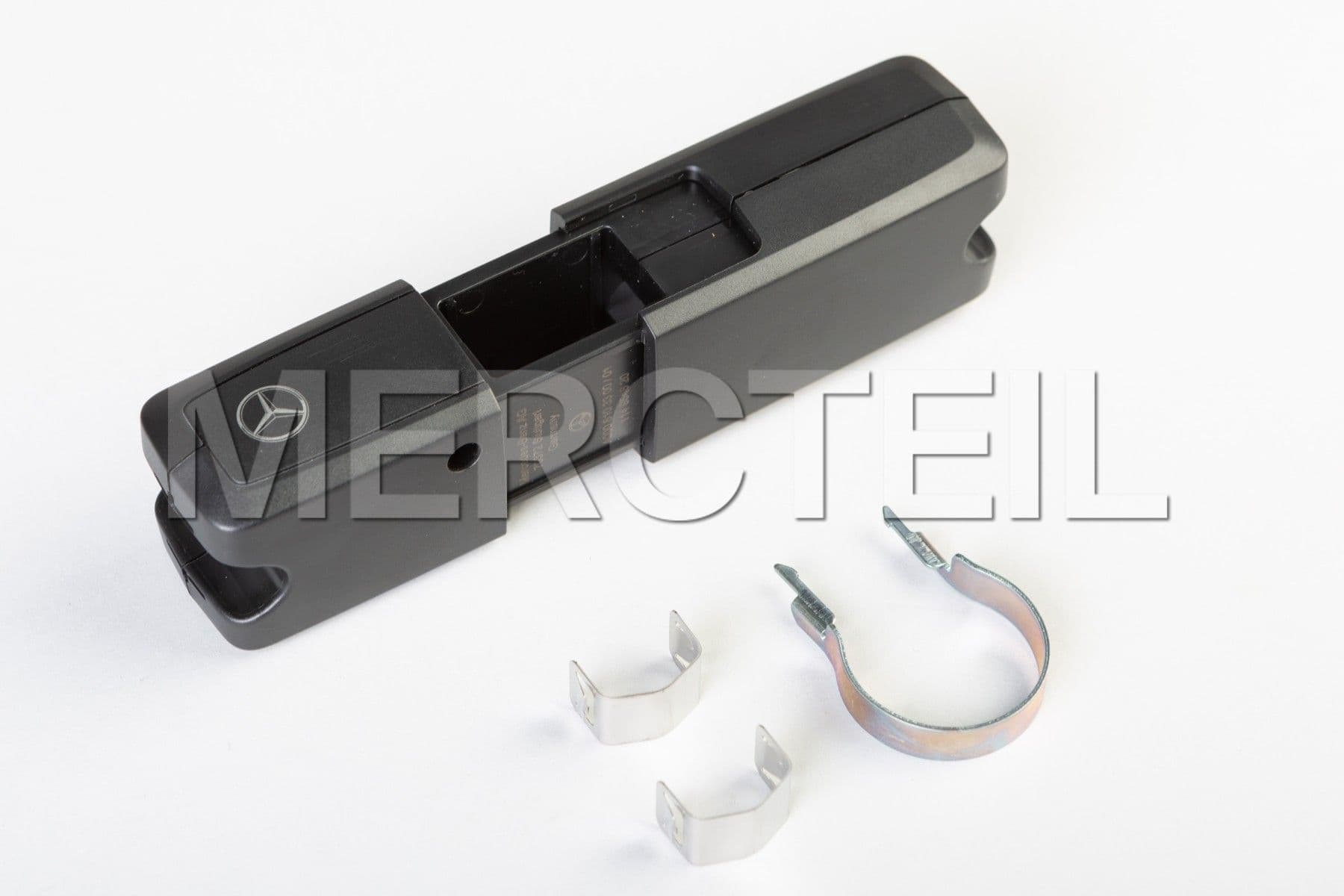 Base Support Style & Travel Equipment Genuine Mercedes Benz (part number: A0008103300)