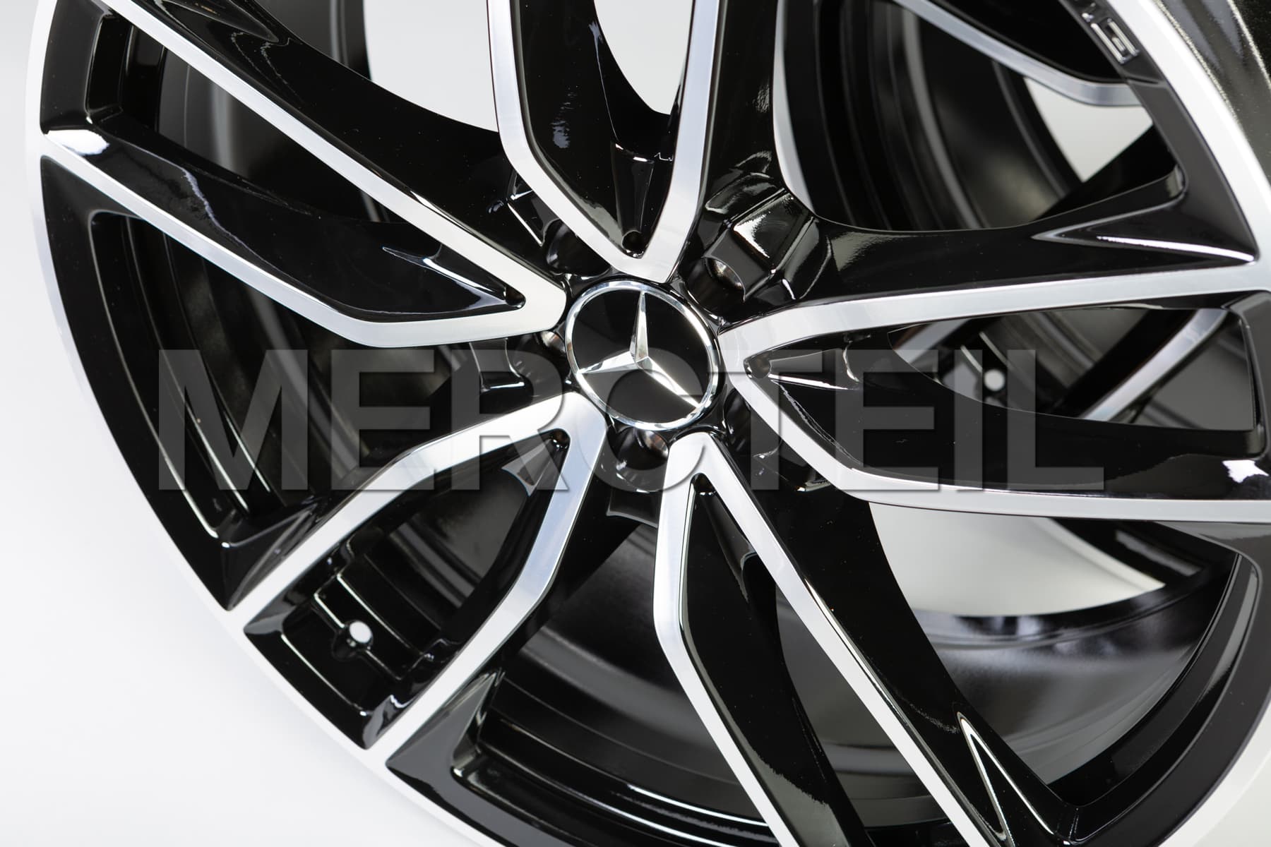Mercedes C Class AMG Wheels Black 19 Inch Genuine Mercedes Benz (part number: A20540149007X23)