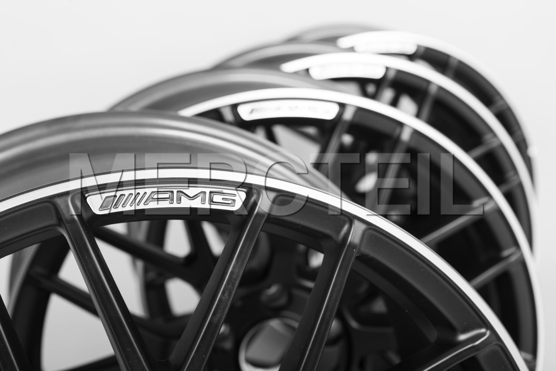 C63 AMG Black Wheels W205 & C205 Genuine Mercedes AMG (part number: A20540117007X71)