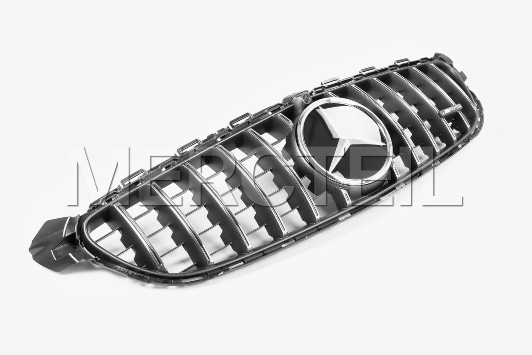 C63 AMG Facelift Panamericana Grille Genuine Mercedes AMG (part number: 	
A2058881500)