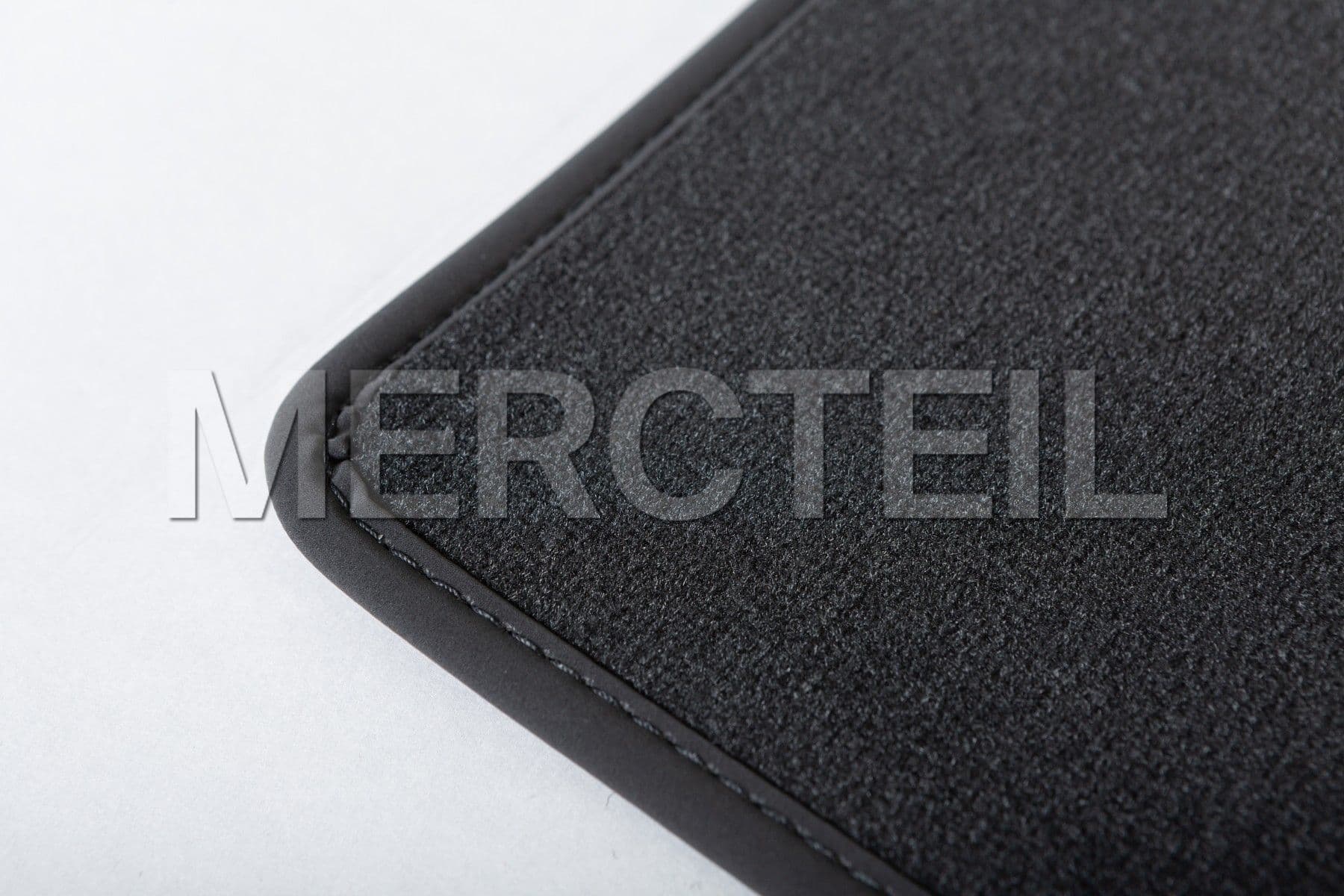 Mercedes C Class Mats (part number: A20568004049J74)