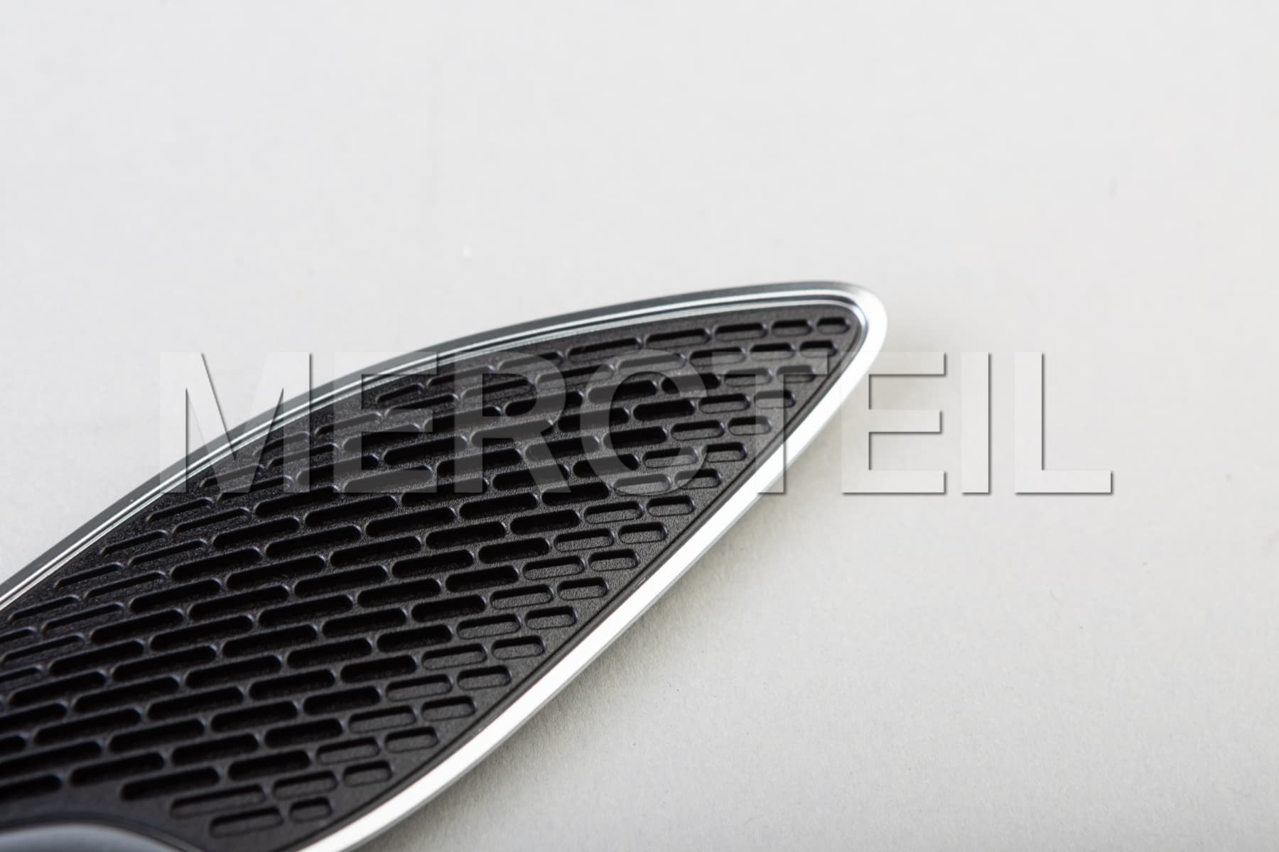 A-Class / CLA-Class Burmester Tweeters Covers 177 Genuine Mercedes-Benz (Part number: A17782721009051)