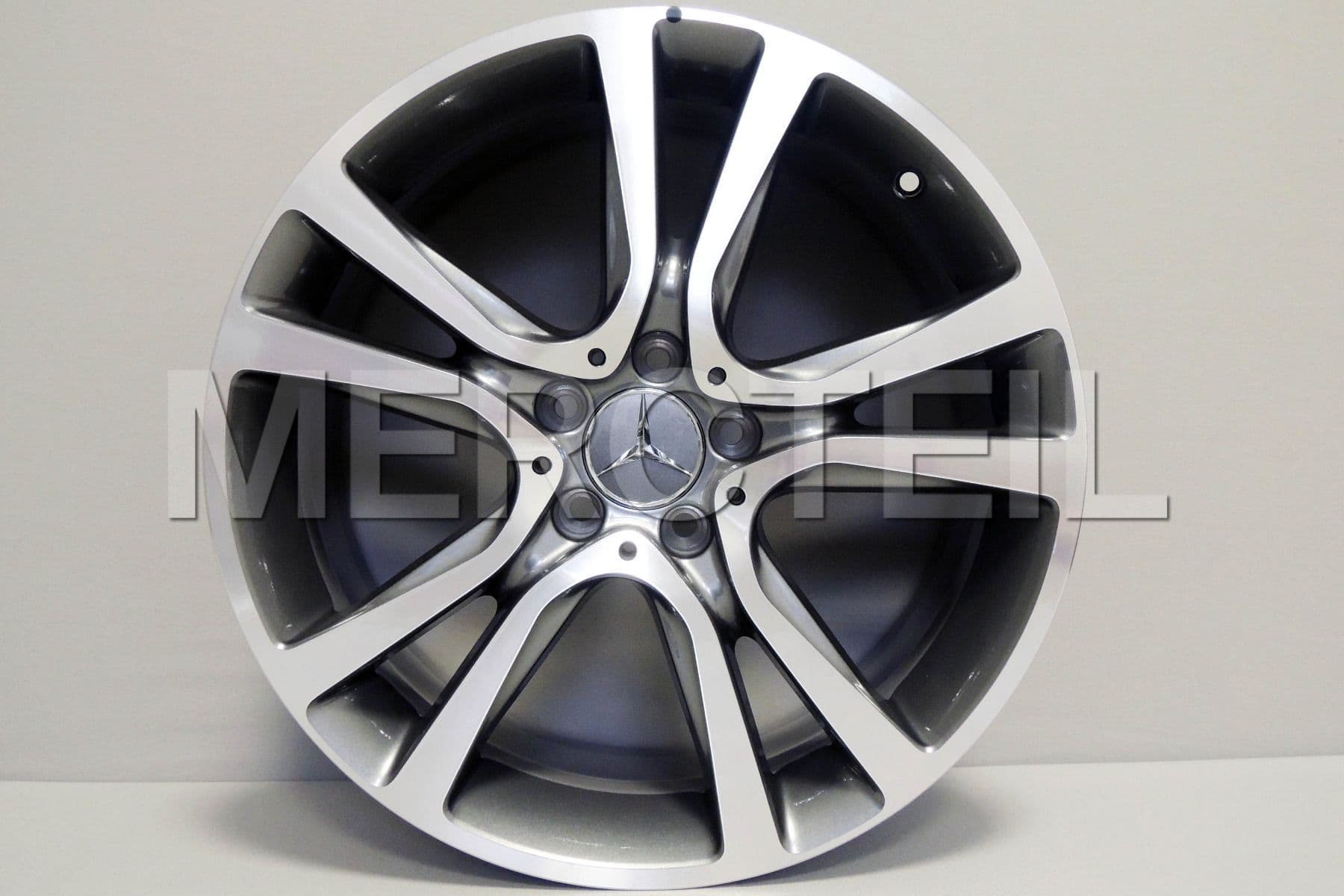 19 Inch Set Of Alloy Wheels for E Class W212 Part Number A21240148027X21, 2124014802 7X21.