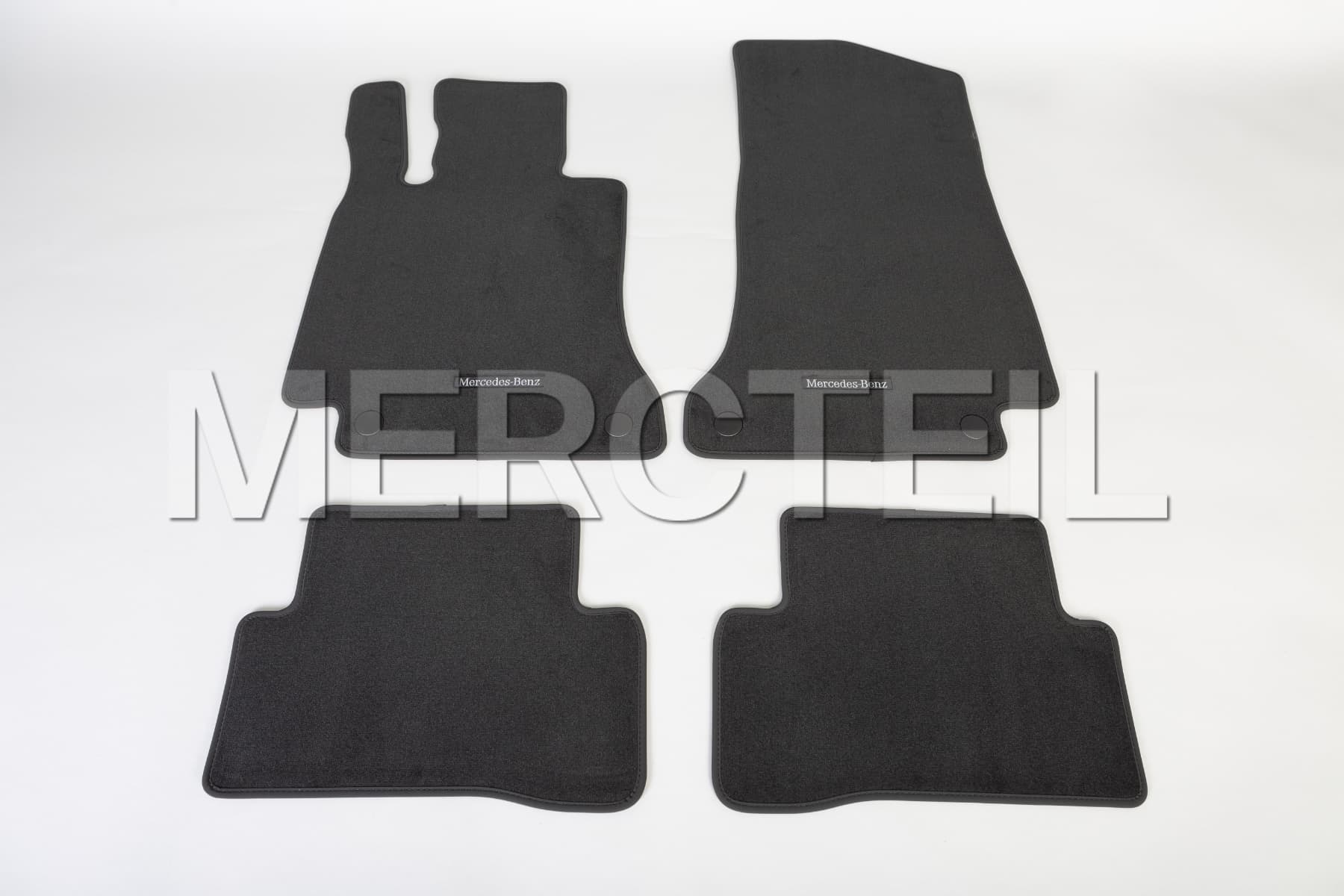 E-Class Floor Mats Velour Mats Set Black LHD/RHD W214/S214 Genuine Mercedes-Benz A21468088039J74/A21468092039J74