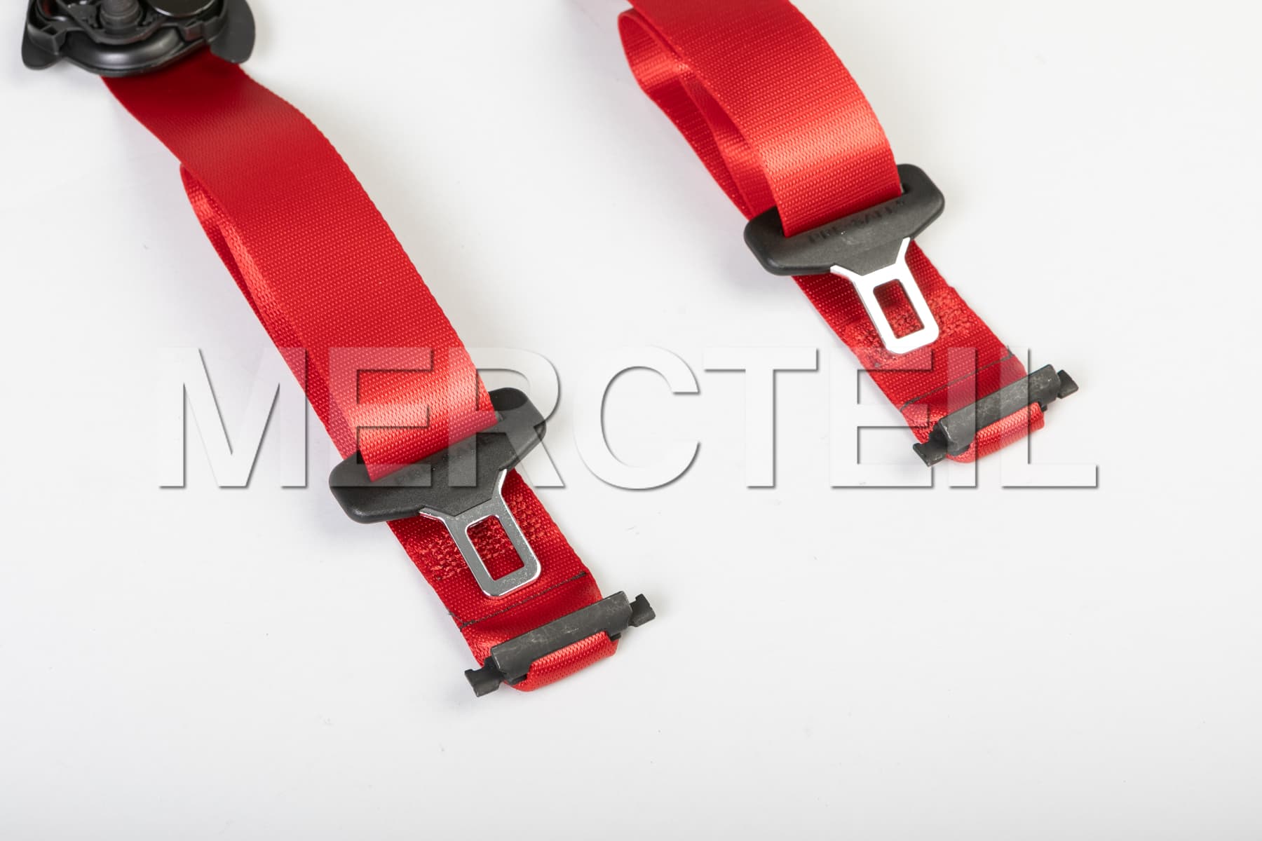 E-Class Red Seat Belts Kit W/S213 Genuine Mercedes-AMG (Part number: A21386006013D53)