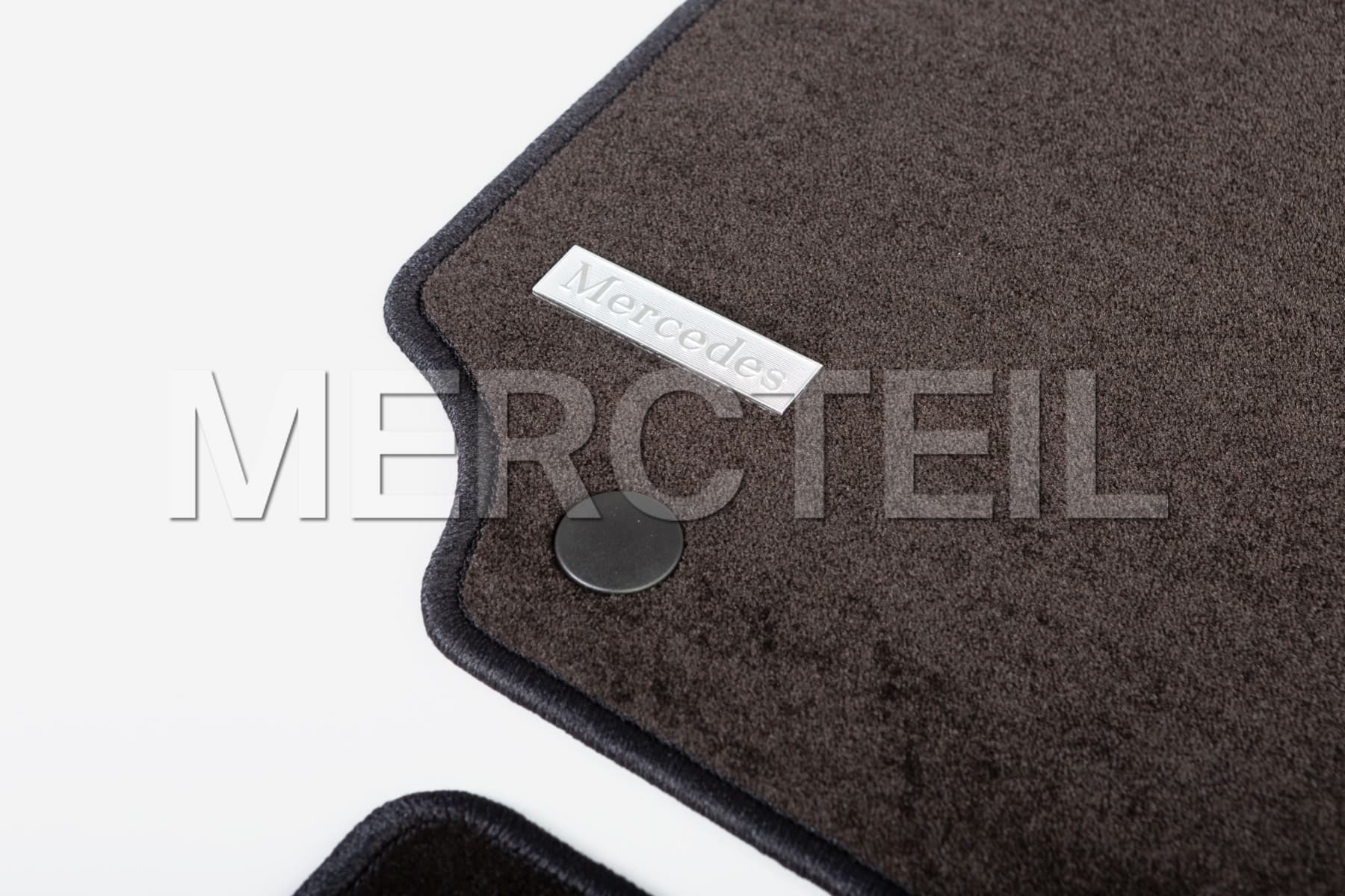 Mercedes-Benz Velour Floor Mats for E-Class; A21268043019J74.