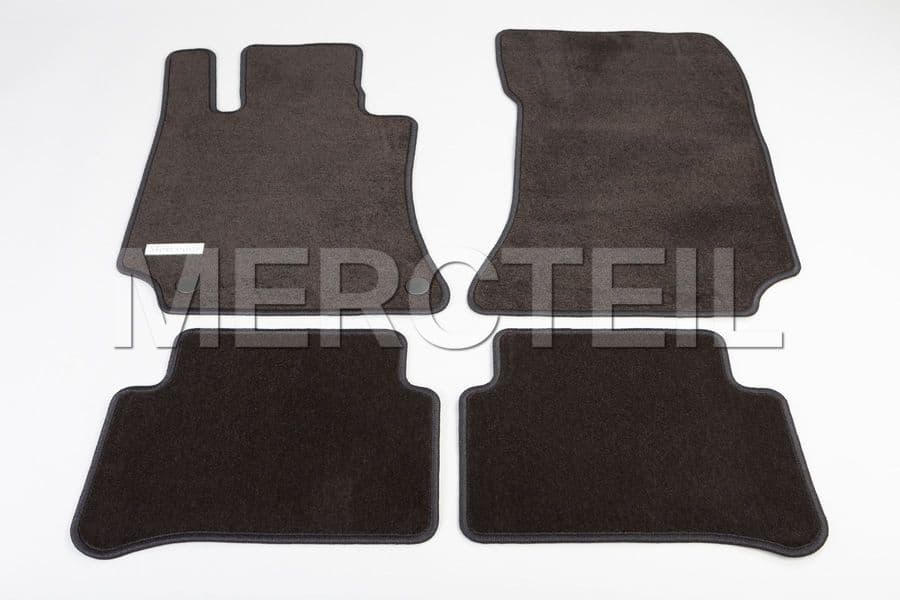 E Class Velour Floor Mats Set LHD/RHD W212/S212 Genuine Mercedes Benz preview 0