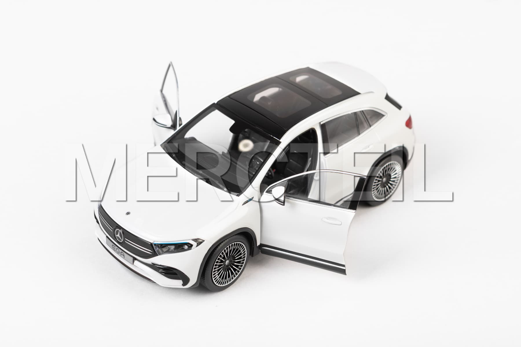 EQA AMG Line 1:18 Model Car Silver 243 Genuine Mercedes-Benz Collection (Part number: B66960827)