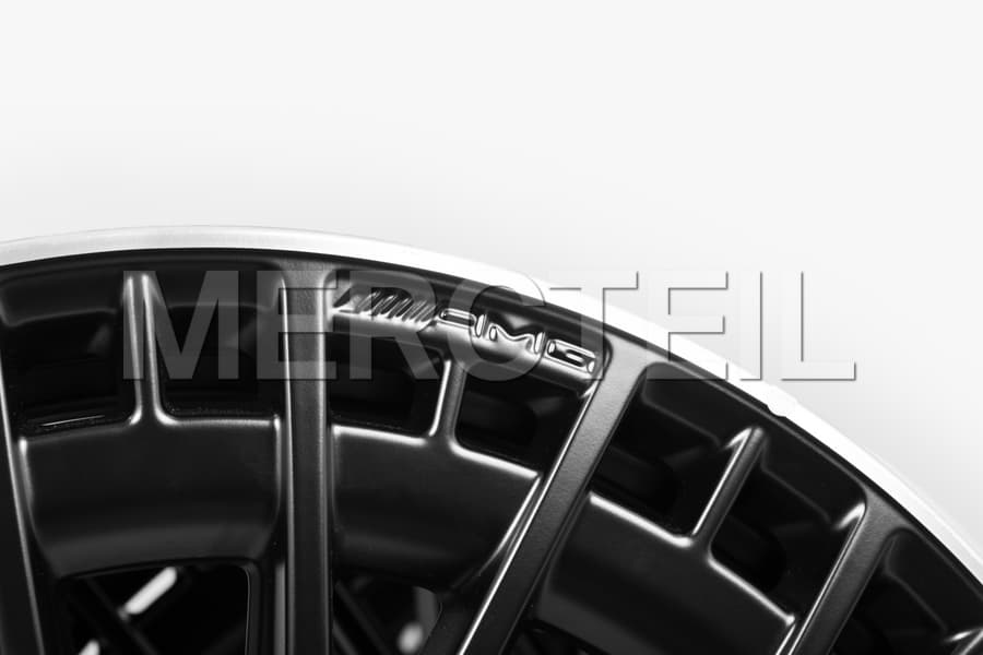 EQE AMG Felgensatz Vielspeichen Rad Schwarz Matt R21 295 Original  