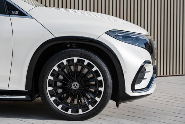 EQS-Klasse SUV AMG Vielspeichen-Design Leichtmetallräder Schwarz X296 Original Mercedes-AMG (Teilenummer: A29640118007X23)
