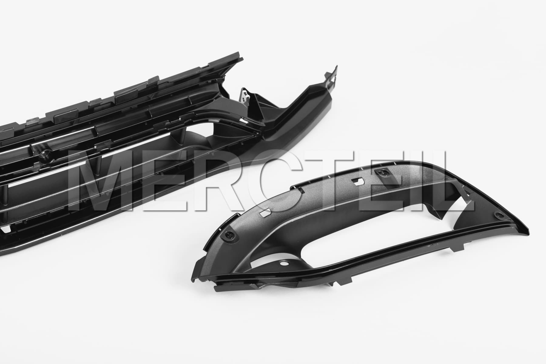C-Class Facelift C63 AMG Panamericana Air Intake Kit W205 / S205 / C205 / A205 Genuine Mercedes-AMG (Part number: A2058857904)