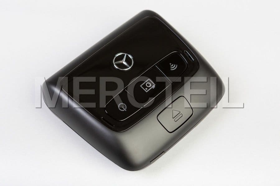 Mercedes-Benz dashcam, Front camera (black)