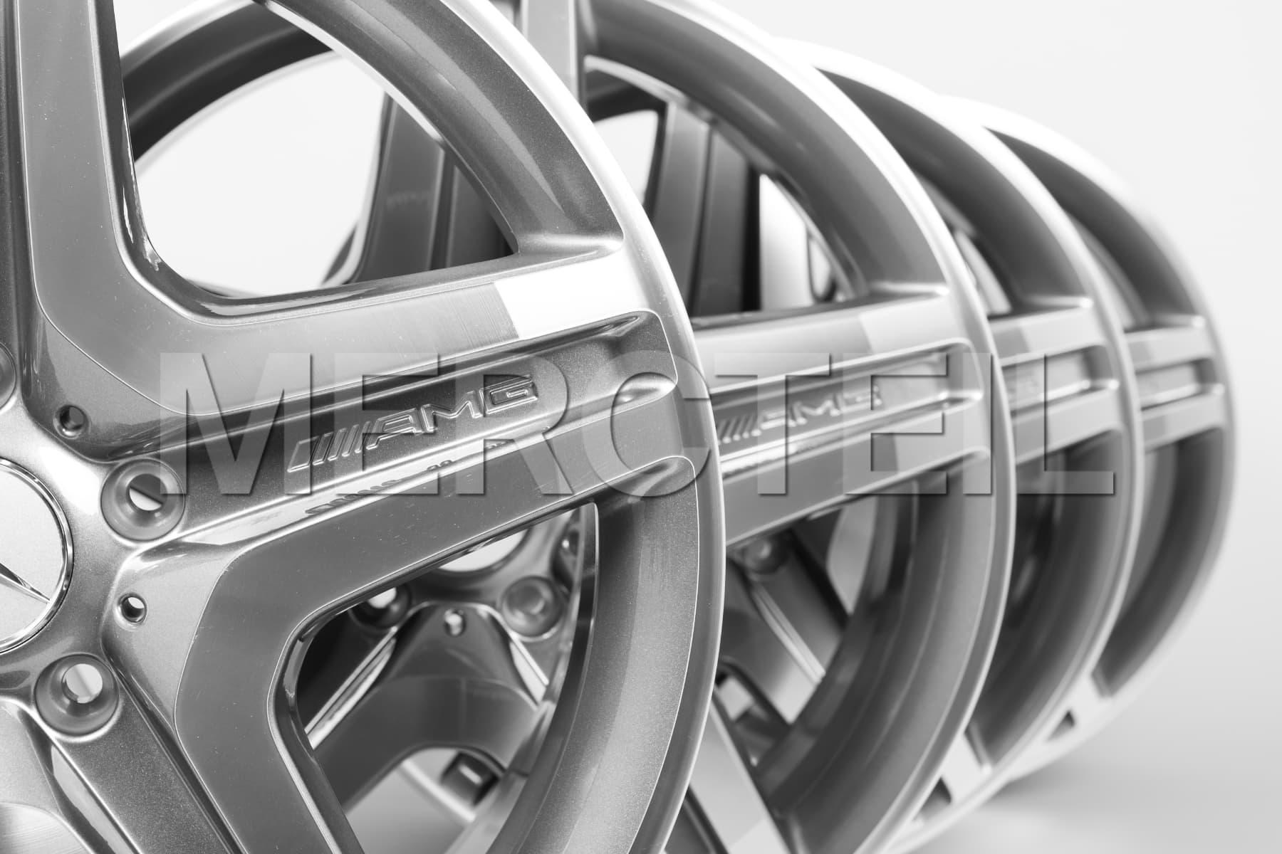 G-Class G63 AMG Alloy Wheels 20 Inch 463 Genuine Mercedes-AMG (Part number: A46340127027X21)