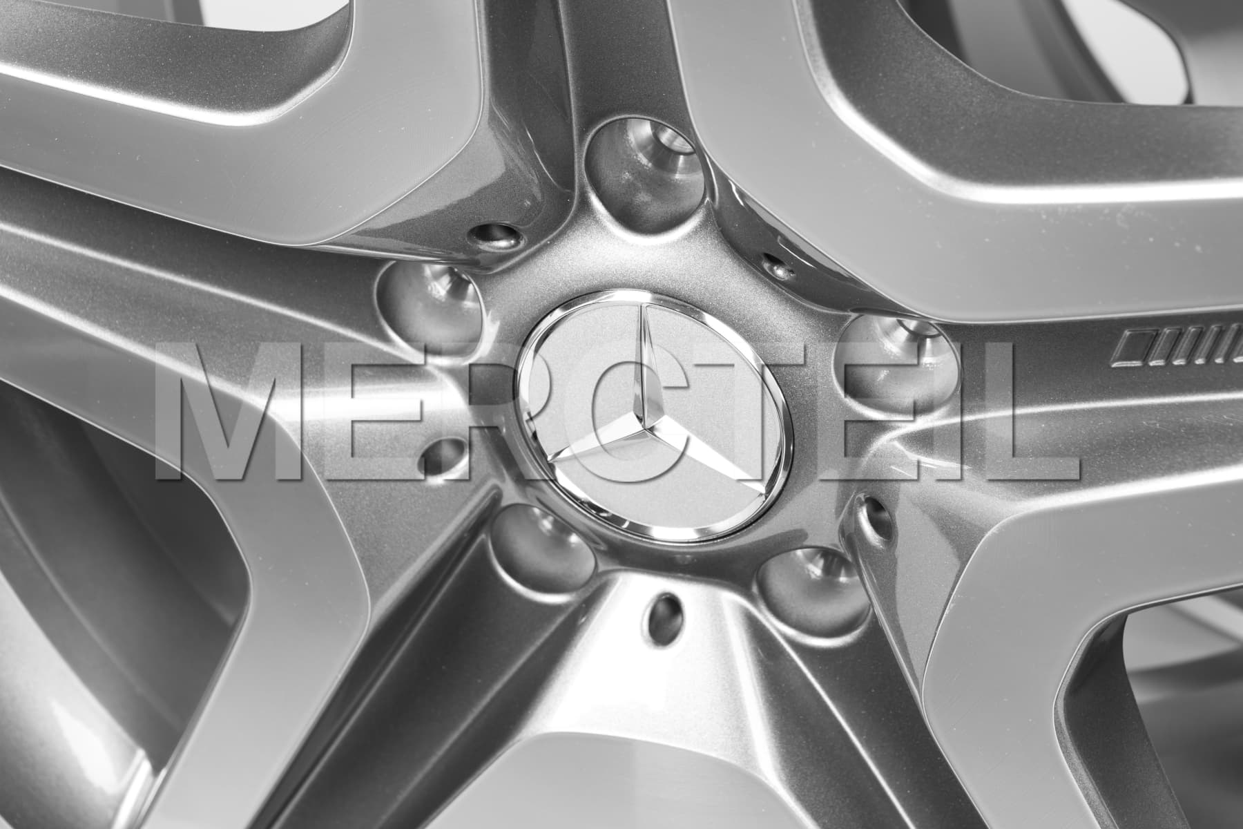 G-Class G63 AMG Alloy Wheels 20 Inch 463 Genuine Mercedes-AMG (Part number: A46340127027X21)