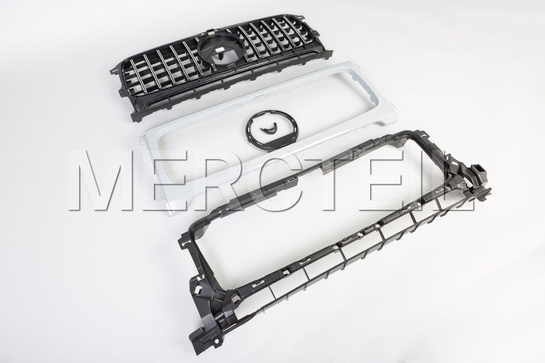 G63 AMG Panamericana Radiator Grill Genuine Mercedes AMG (part number:
A4638173300)