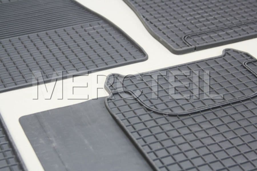 G Wagon Rubber Floor Mats Set 463A 464 LHDRHD Genuine Mercedes-Benz  A46368047069051 A46368048069051