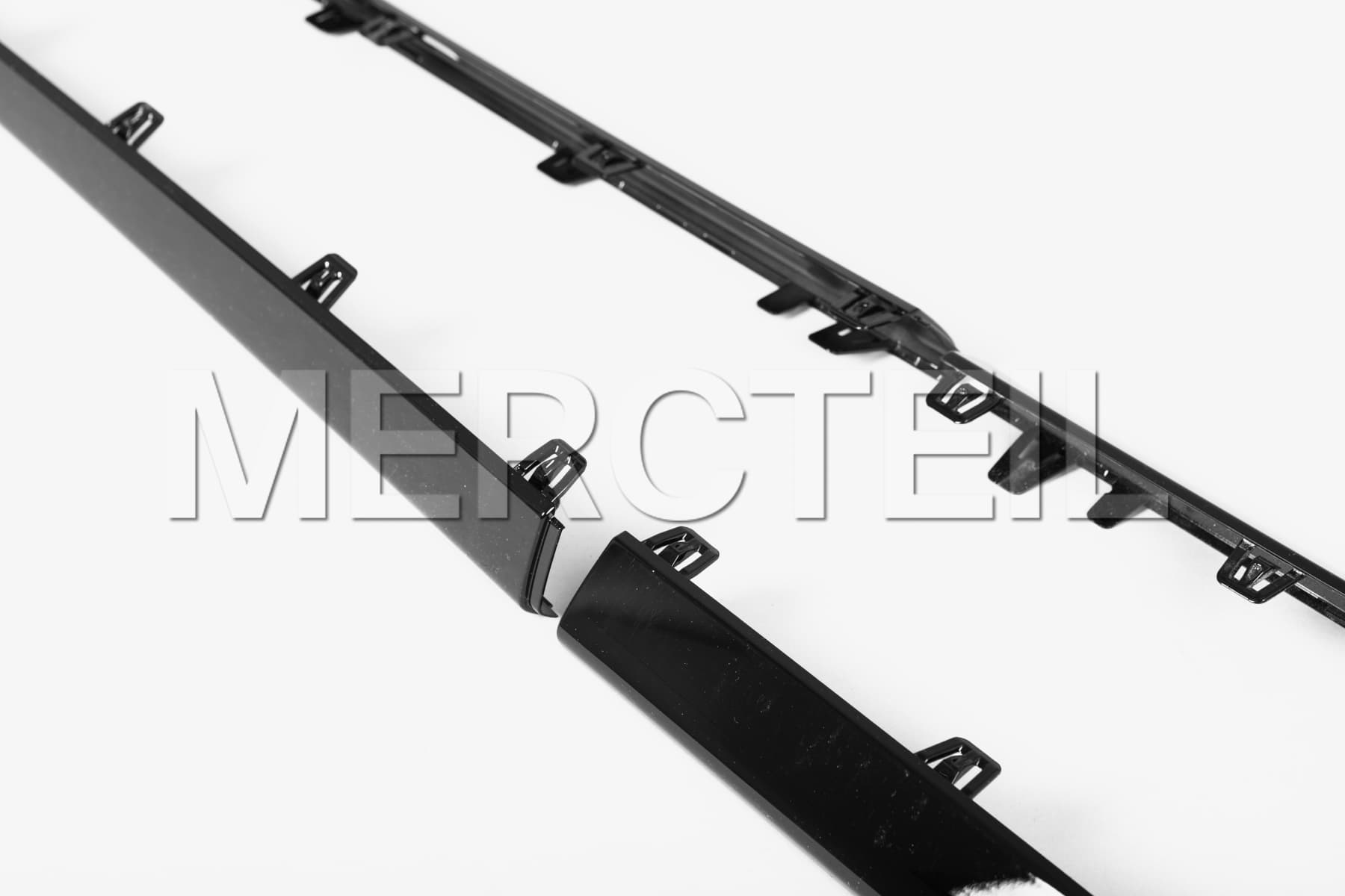 GLC63 AMG Night Package Side Skirts Molding Kit for GLC Class C/X253 Genuine Mercedes-AMG (Part number: A2536986200)
