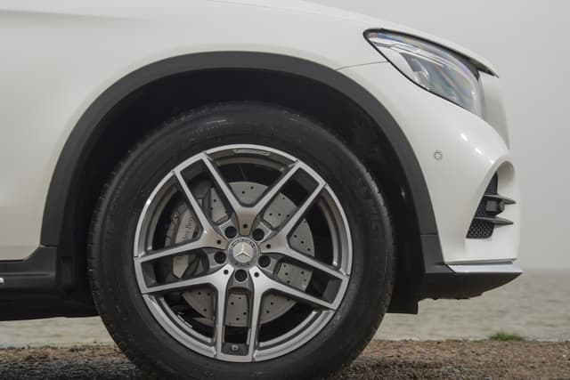 GLC-Class  / GLC Coupe AMG Alloy Wheel Set 5 Twin Spoke Design 253 Genuine Mercedes-AMG (Part number: A25340118007X21)
