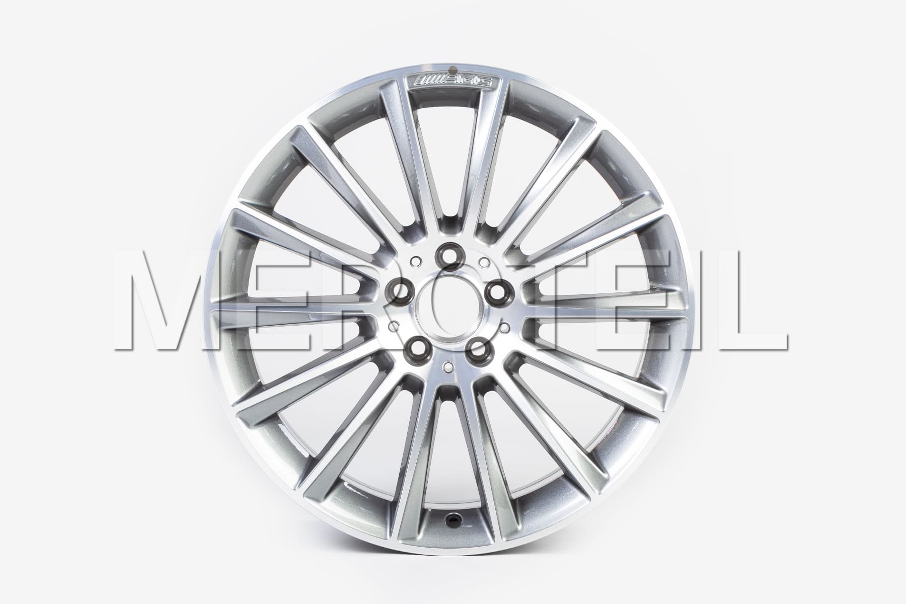 GLC Class AMG Multi Spoke Alloy Wheels Set Titanium Gray 20 Inch X253 / C253 Genuine Mercedes AMG (Part number: A25340127007X21)