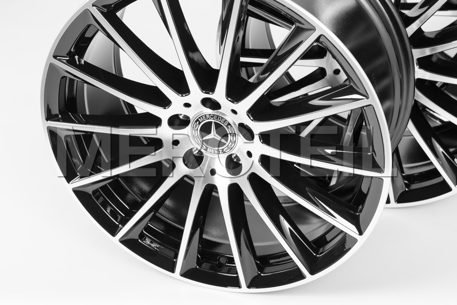 GLE AMG Alloy Wheels 21 Inch V167 Genuine Mercedes AMG (part number: A16740135007X23)