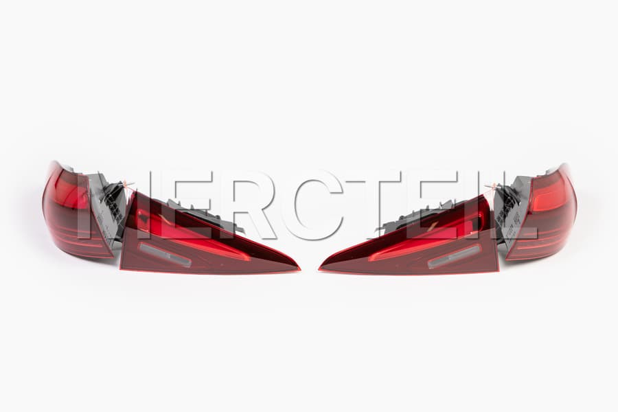 GLE Class SUV Facelift Tail Lamps Kit V167 Genuine Mercedes Benz preview 0