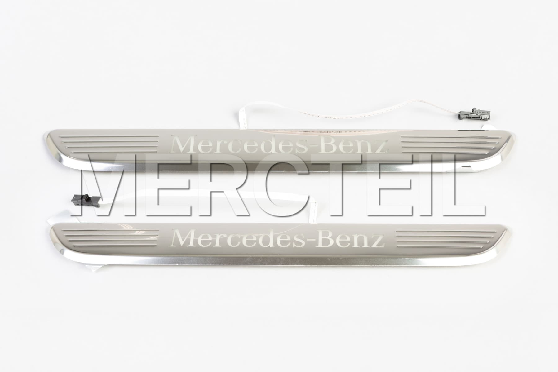 REAMIC LED Einstiegsleisten für Mercedes Benz W204 Zubehör Beleuchtete Einstiegsleisten Schwelle,Whitelight