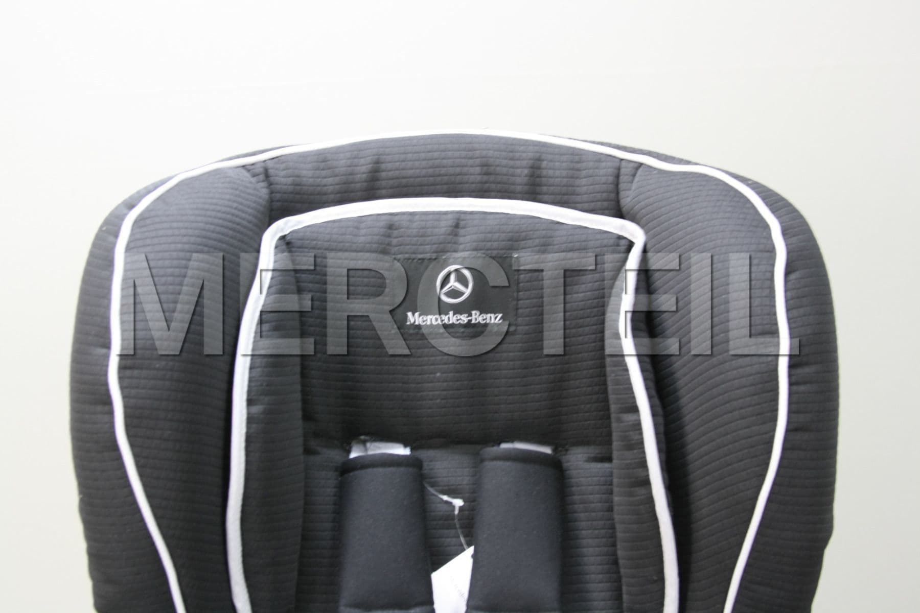 Infant Car Seat Mercedes-Benz (part number: 	
A00097021009H95)