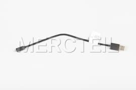 Lightning Media Interface Consumer Kabel Original Mercedes-Benz Zubehör (Teilenummer: A2228208700)