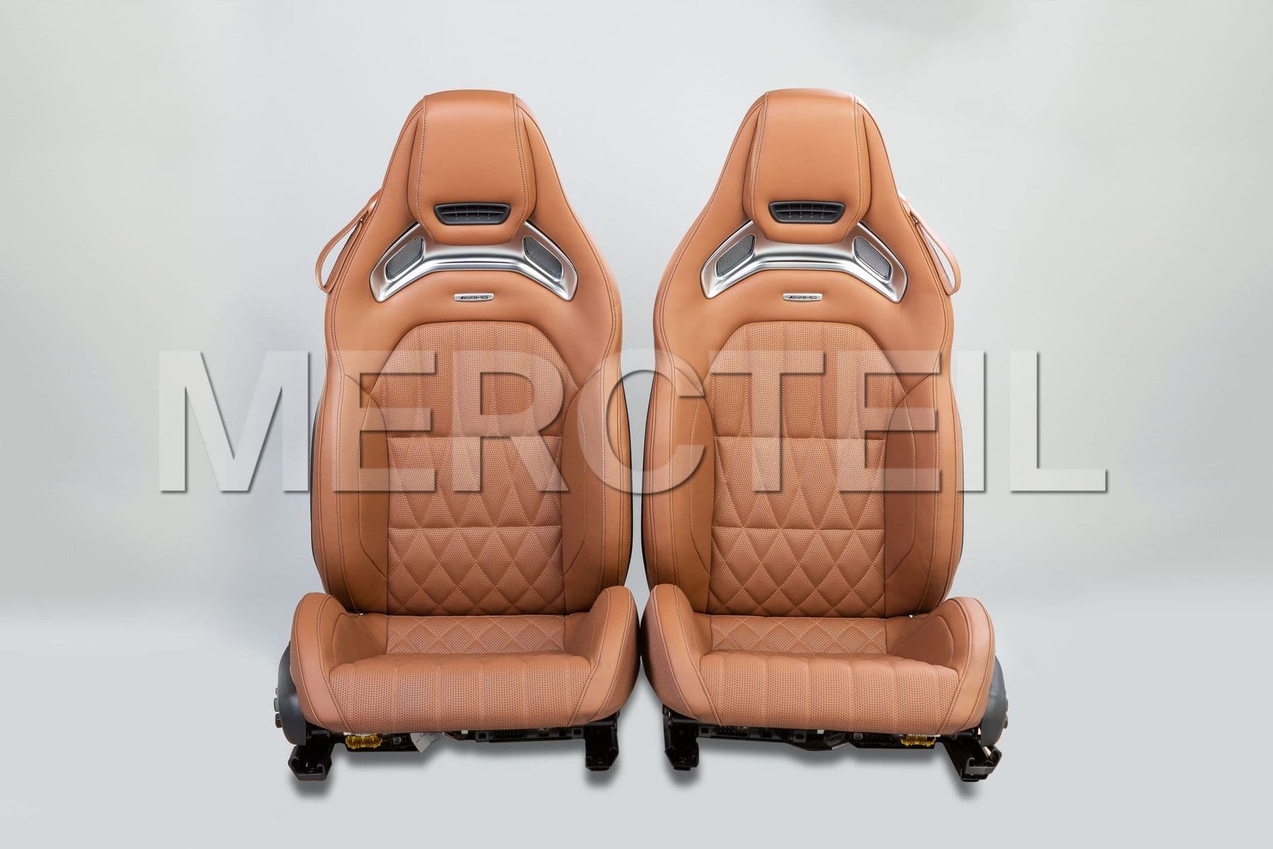 MC19068002 MERCEDES-BENZ AMG GT CABRIO +555 L-STEERING / BROWN LEATHER