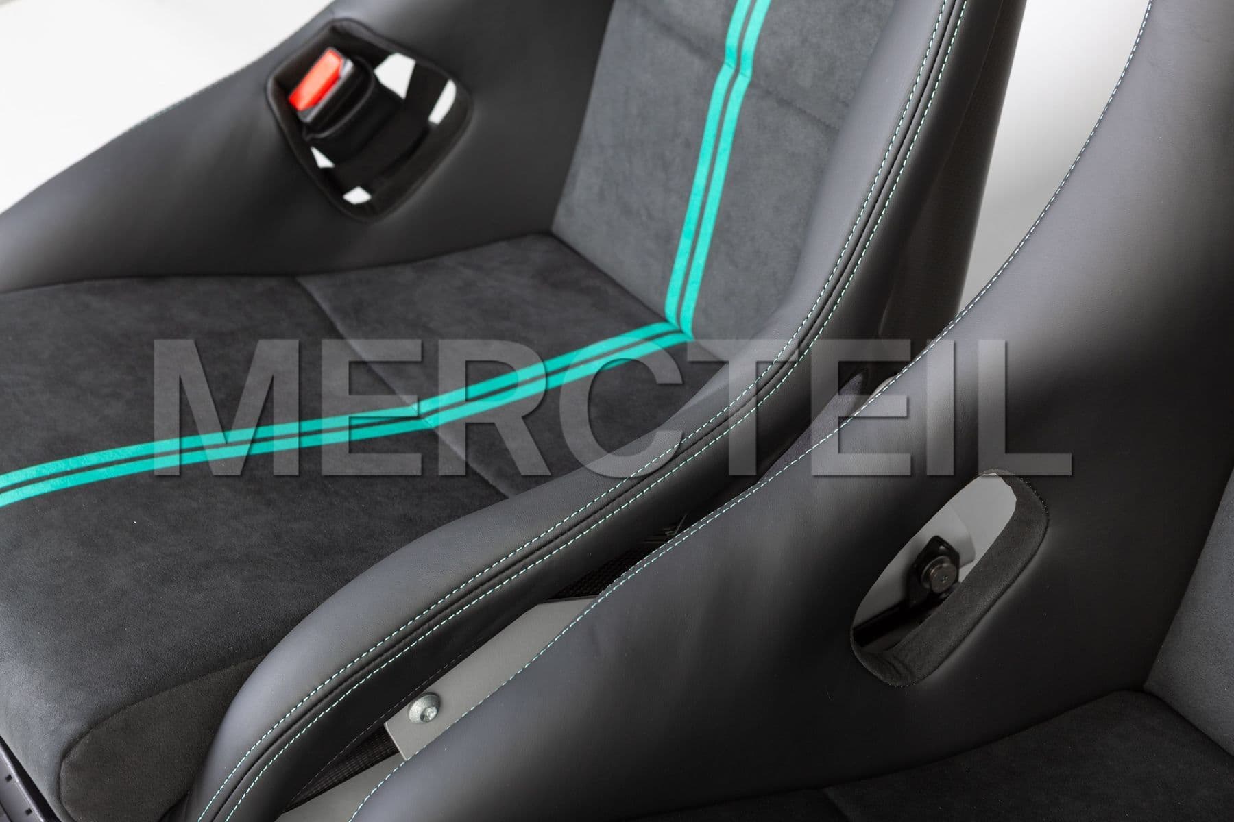 MC19768005 MERCEDES-BENZ SLS AMG CARBON SEATS, L-STEERING, GREEN STITCHING