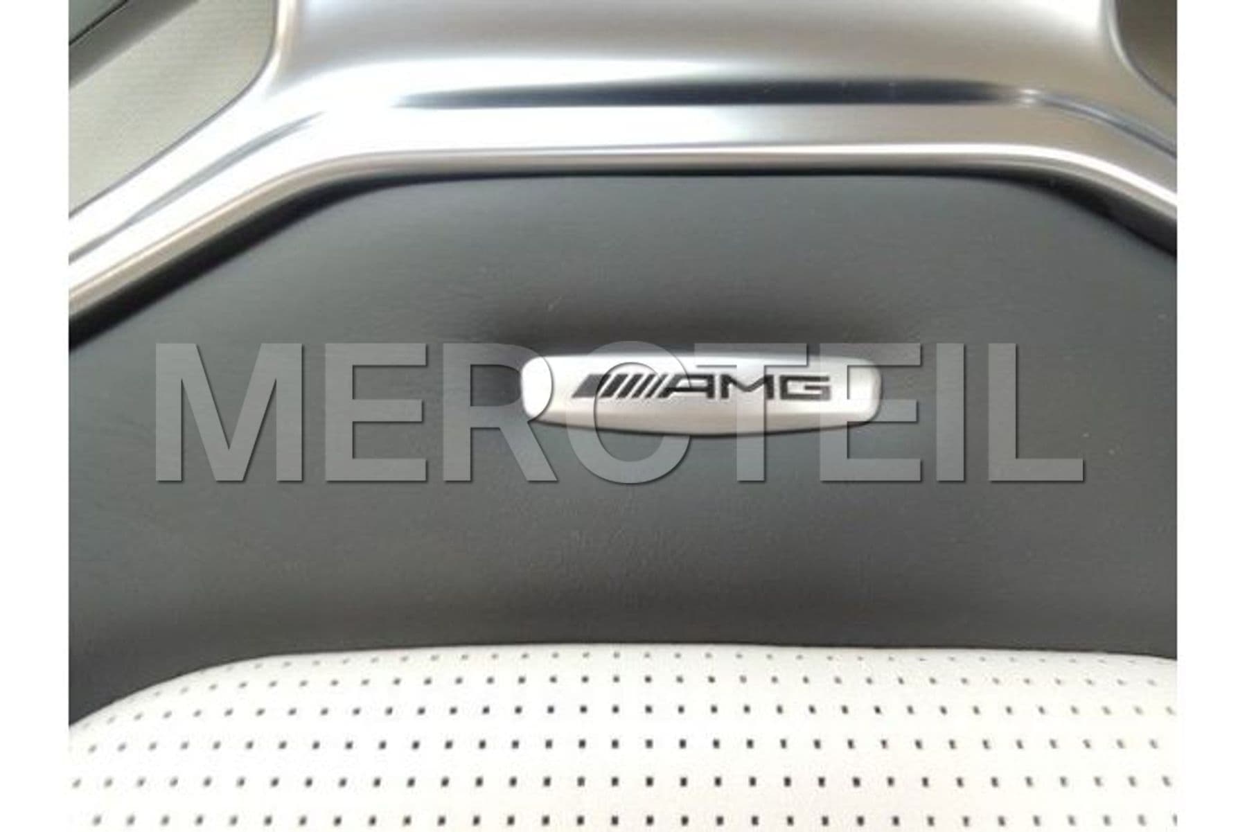 MC20568003 MERCEDES-BENZ AMG Performance Seats, +555, Bl. Leather/WhiteLeatherMid, L-Steering