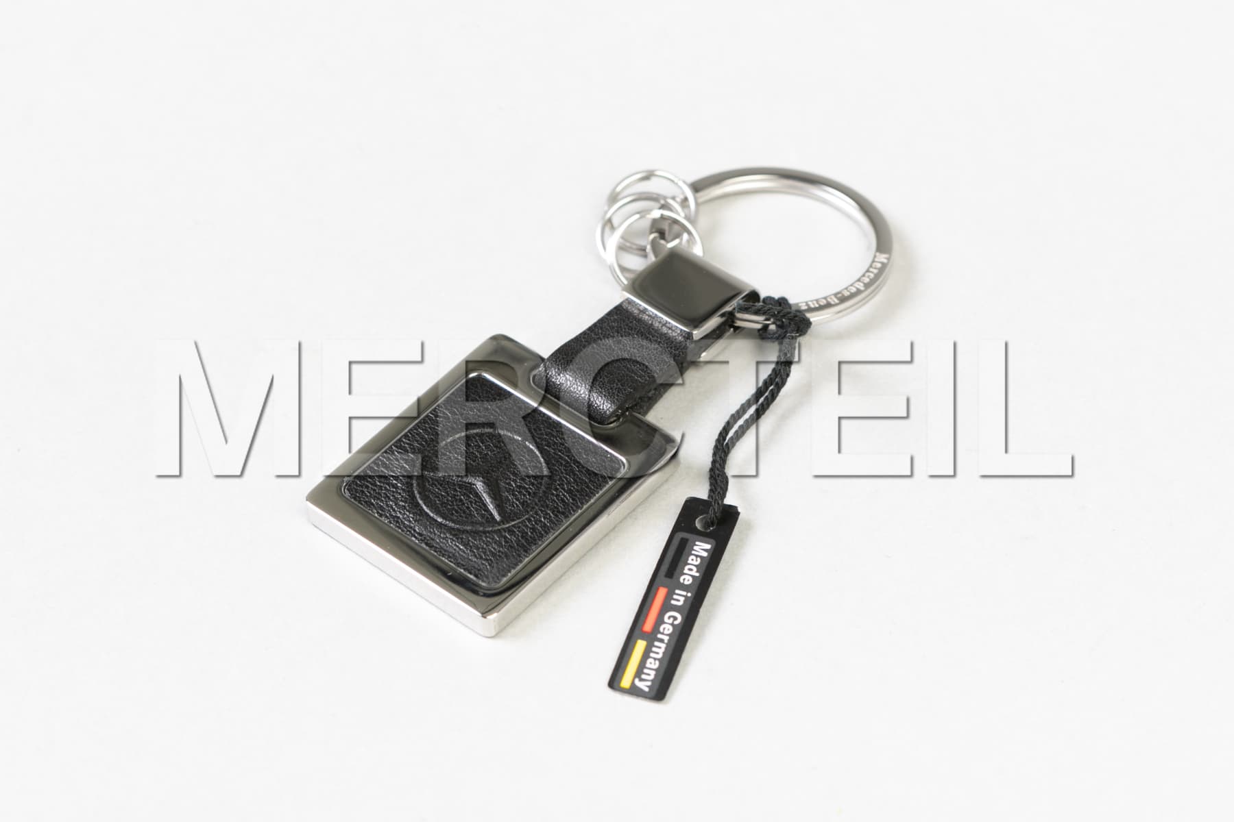 Mercedes-Benz St. Petersburg Steel Leather Key Ring Genuine Mercedes-Benz B66953626