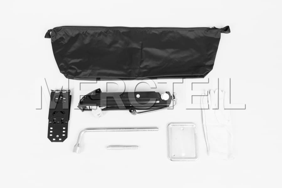 Mercedes Benz Vehicle Tool Kit Genuine Mercedes Benz preview 0