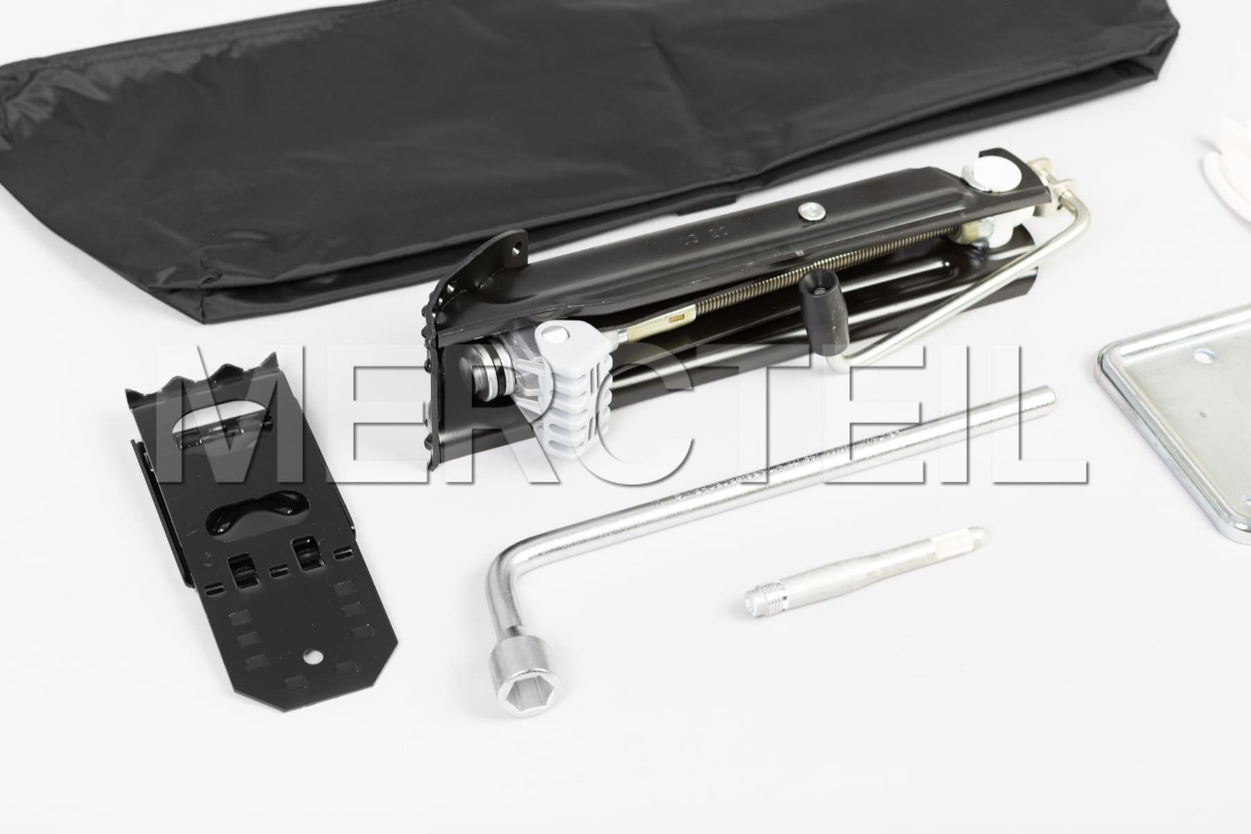Orig Mercedes Tool Kit Tool Bag C-Class 205 238 A2055800100 