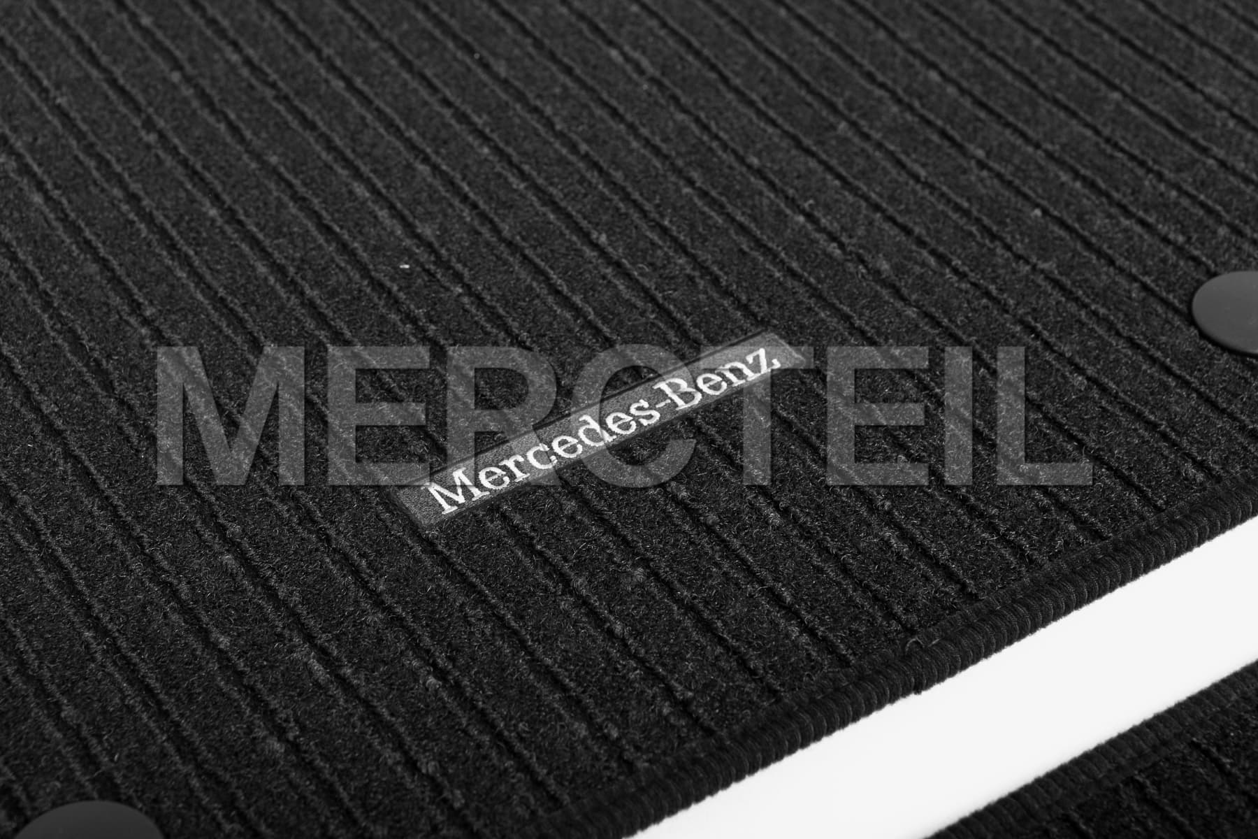 Classic Velour Floor Mats Set 212 Genuine Mercedes-Benz (Part number: A21268070019G32)