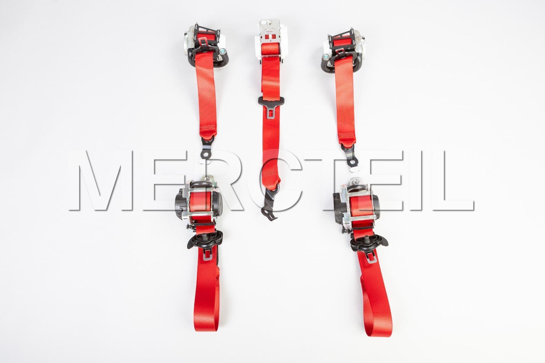 AMG Red Seat Belts for C Class W205 Genuine Mercedes Benz (part number: 	
A20586001853D53)